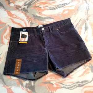 🌿4/$15🌿 NWT GAP Black Corduroy Shorts